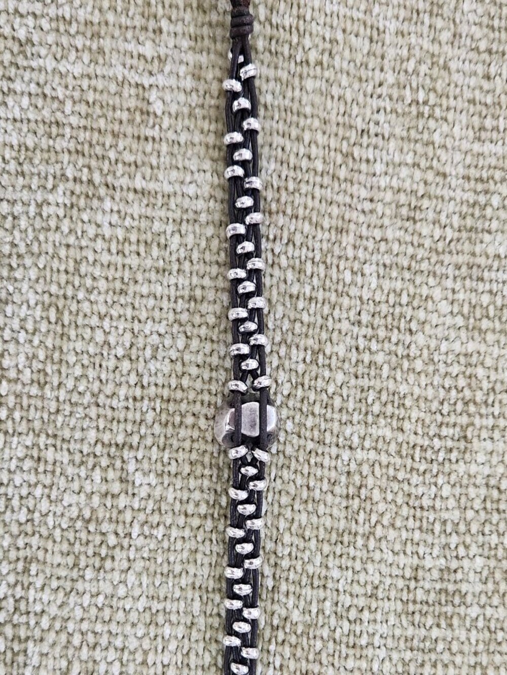 UNO de 50 Simple Elegant Bracelet - Picture 2 of 4